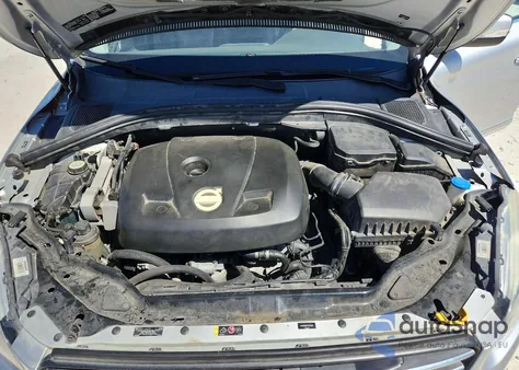 2015 Volvo Xc60 T5 Premier from USA, damaged, VIN YV440MDB0F2573978